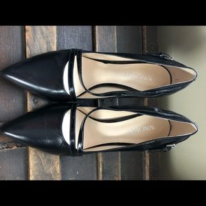 Nine West black pumps